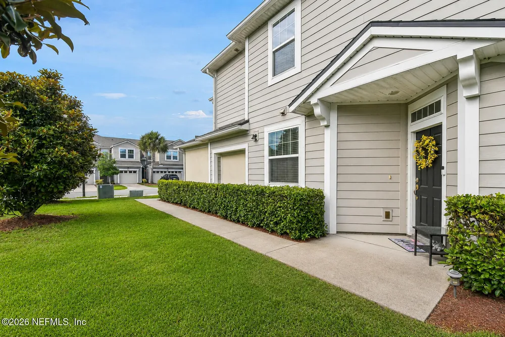 163 Nelson Ln, Saint Johns, FL 32259