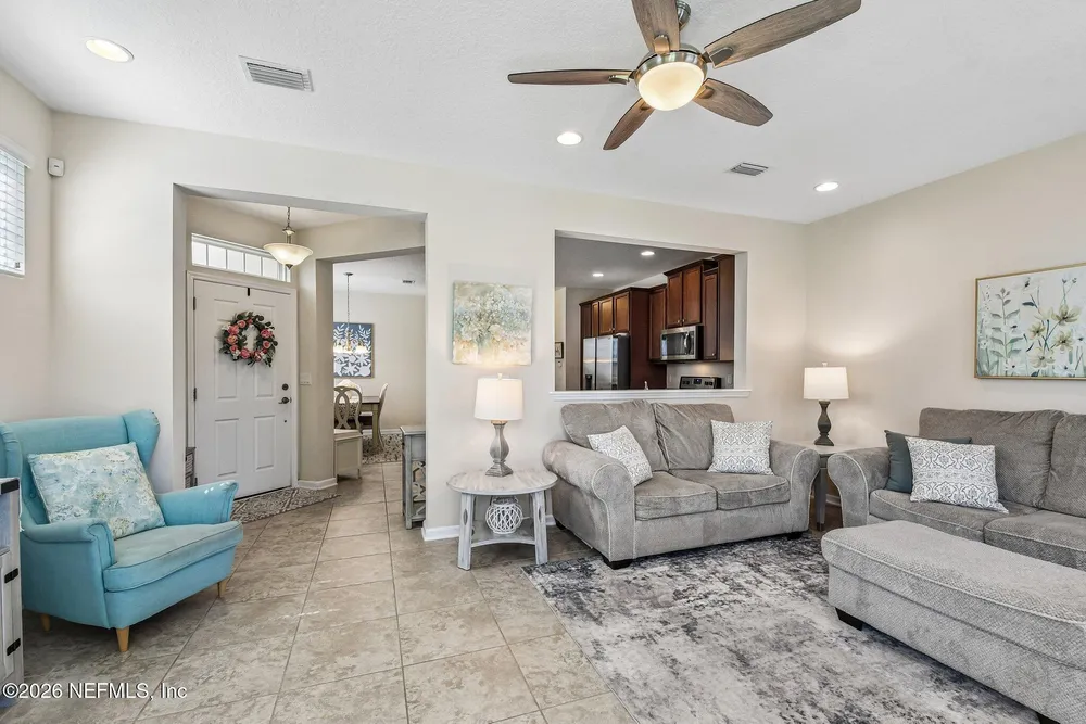 163 Nelson Ln, Saint Johns, FL 32259