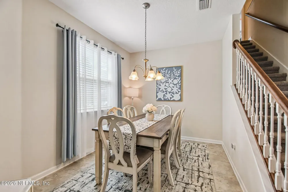 163 Nelson Ln, Saint Johns, FL 32259