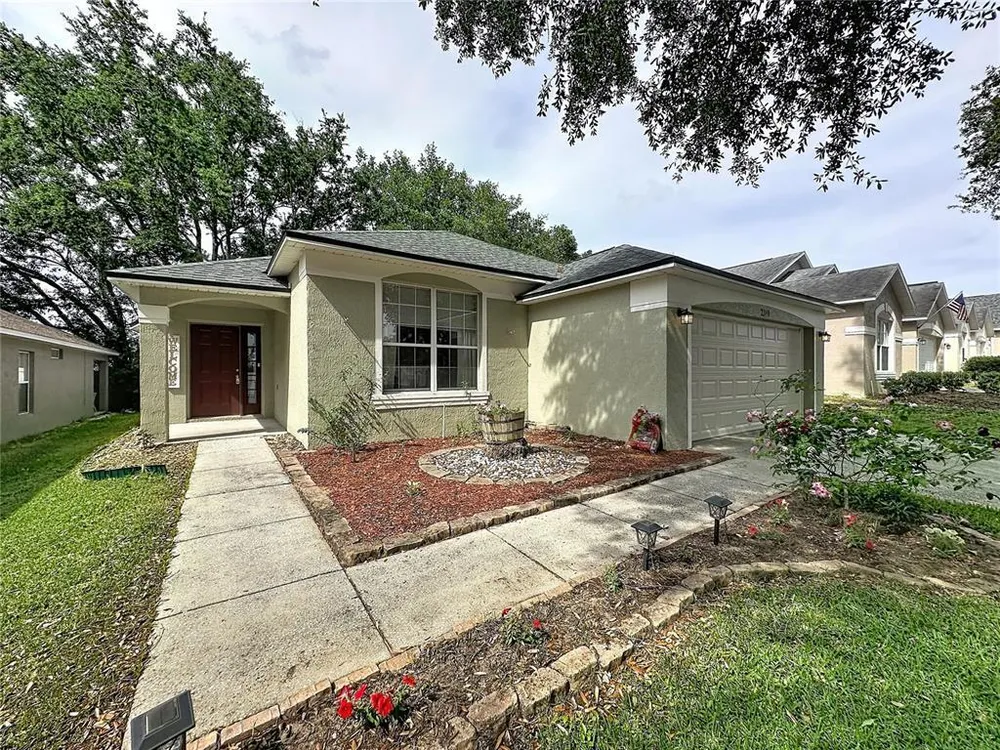 2349 Paulette Dr, Haines City, FL 33844