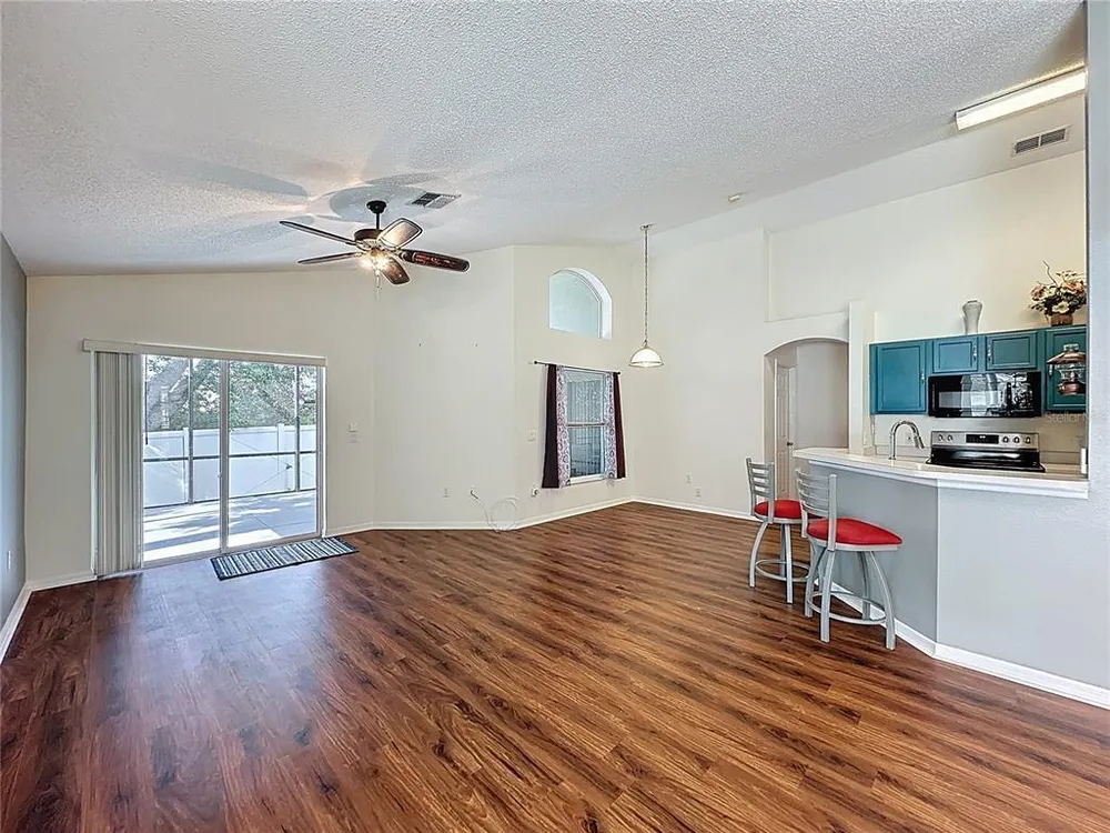 2349 Paulette Dr, Haines City, FL 33844