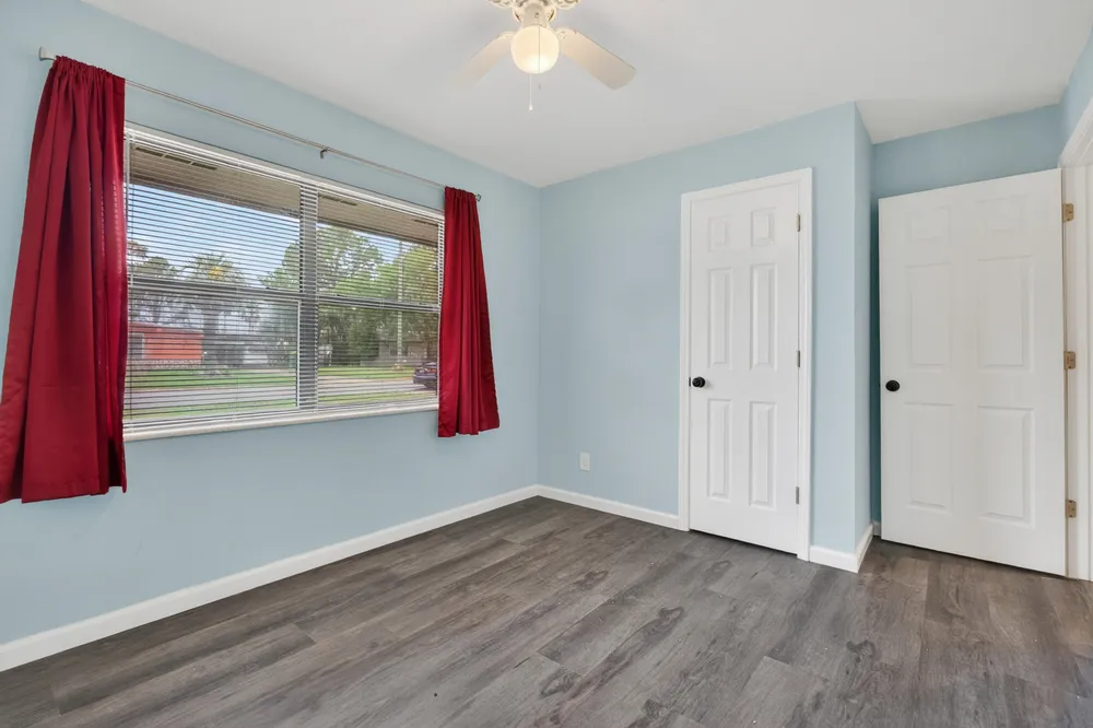 670 Shrewsbury Rd, Mary Esther, FL 32569