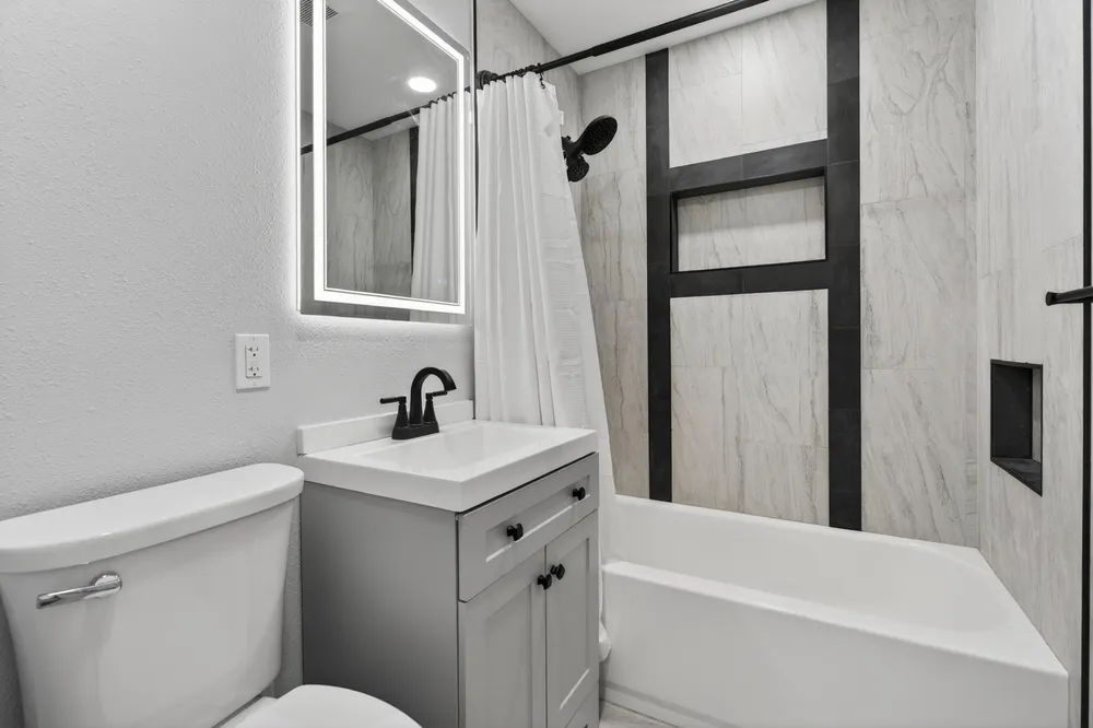 670 Shrewsbury Rd, Mary Esther, FL 32569