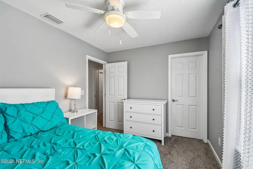 163 Nelson Ln, Saint Johns, FL 32259