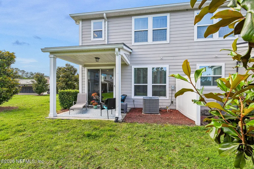 163 Nelson Ln, Saint Johns, FL 32259