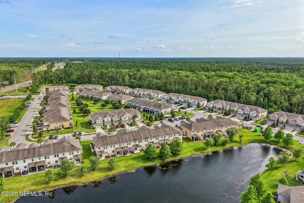 163 Nelson Ln, Saint Johns, FL 32259
