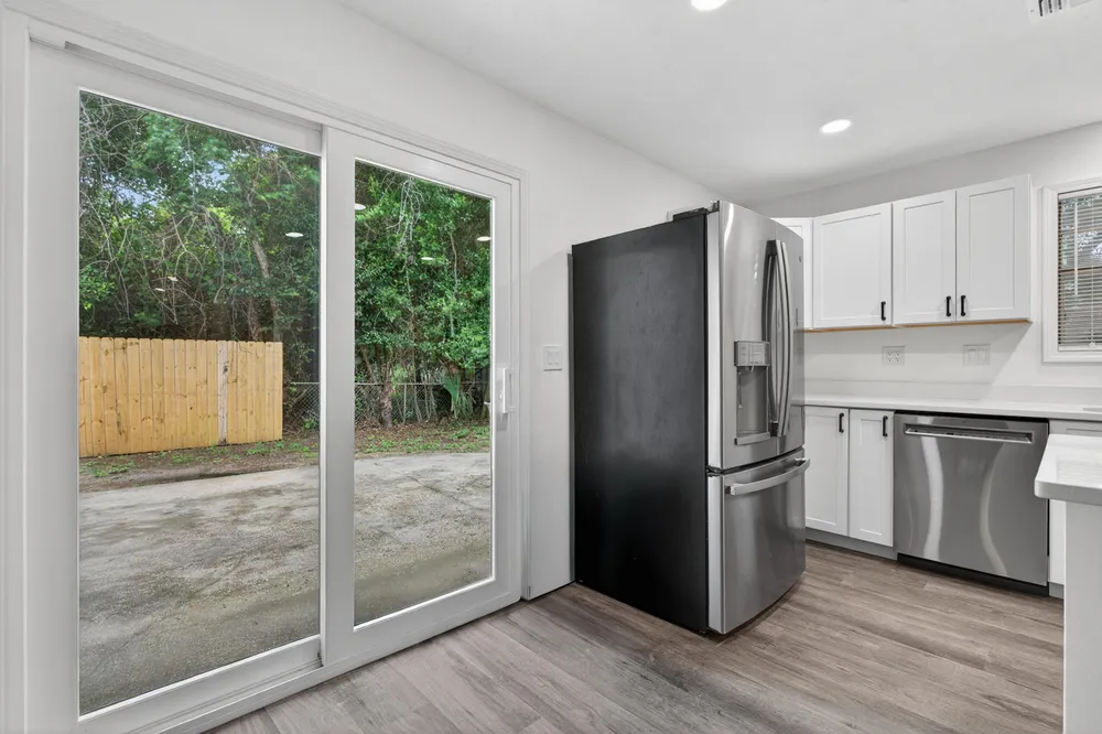 670 Shrewsbury Rd, Mary Esther, FL 32569