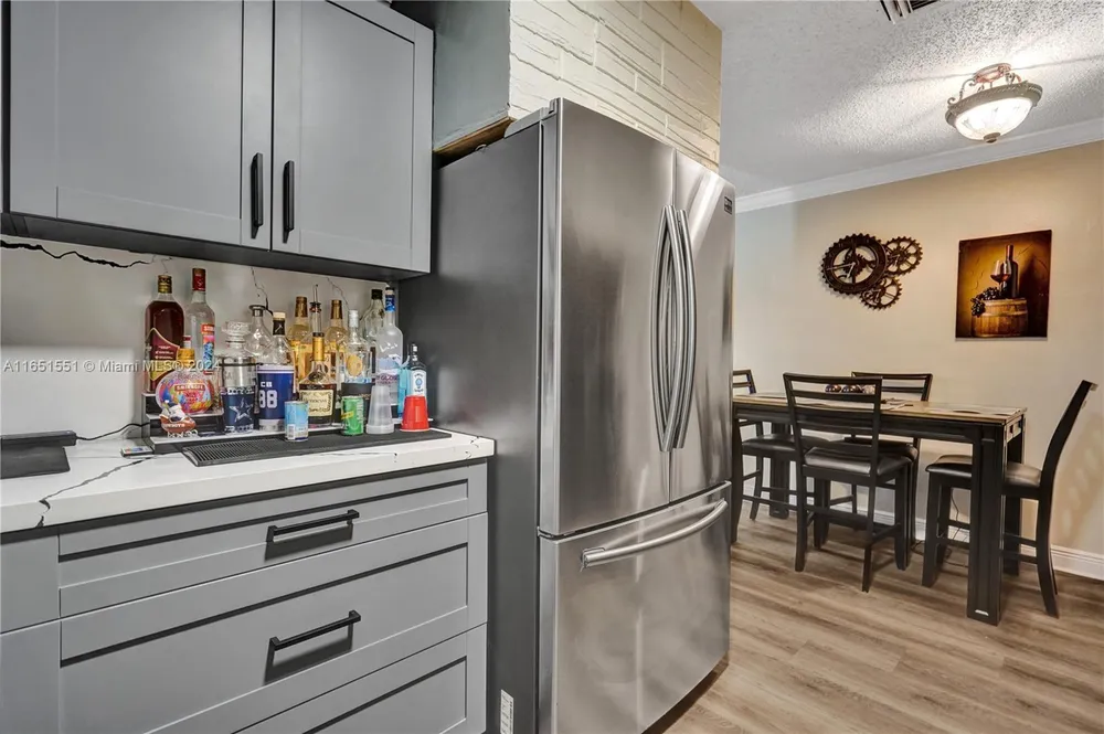 770 NW 175th Dr, Miami Gardens, FL 33169