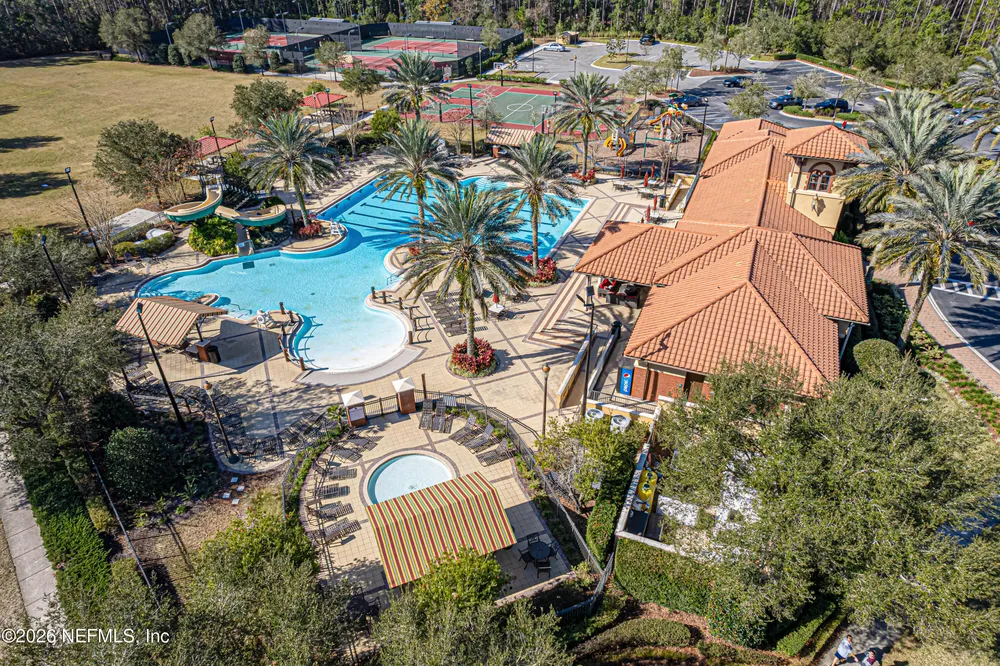 163 Nelson Ln, Saint Johns, FL 32259
