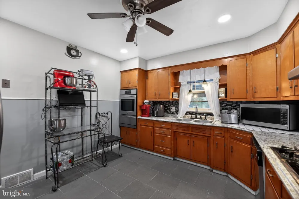 4787 Oak Terrace, Pennsauken, NJ 08109