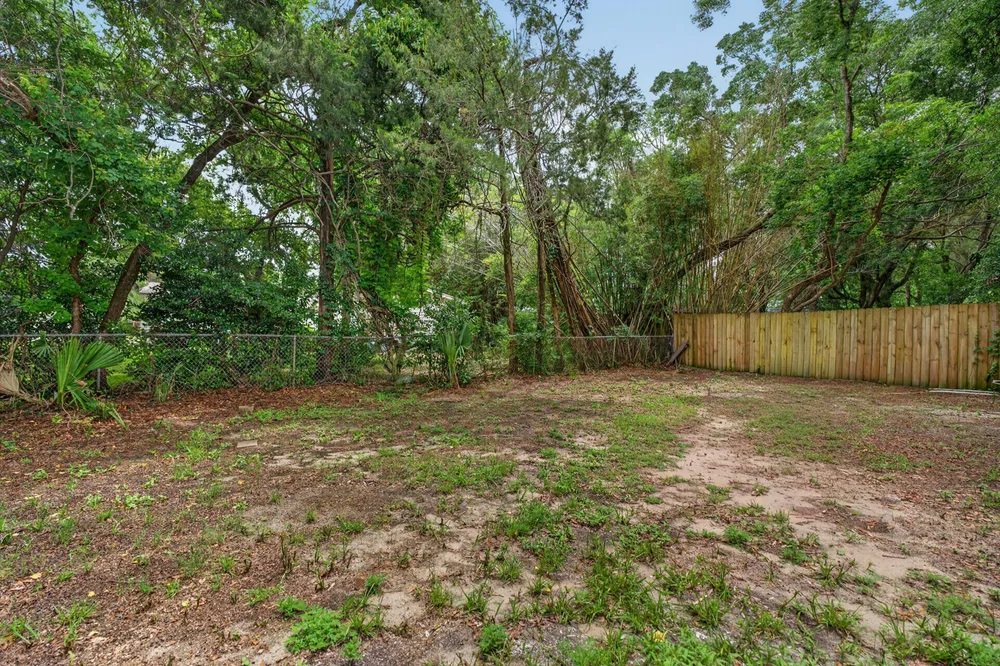 670 Shrewsbury Rd, Mary Esther, FL 32569