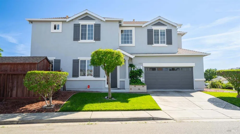 2581 Smith Ln, Fairfield, CA 94533