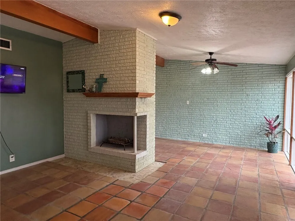 1314 Casa Verde Dr, Corpus Christi, TX 78411