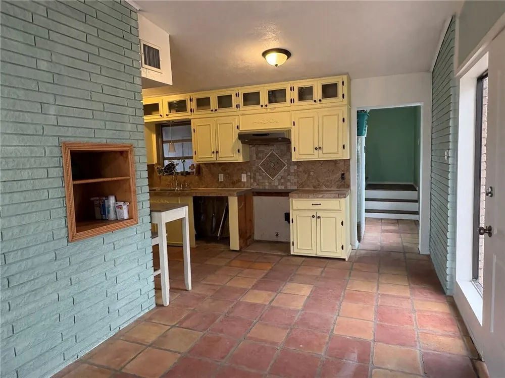 1314 Casa Verde Dr, Corpus Christi, TX 78411