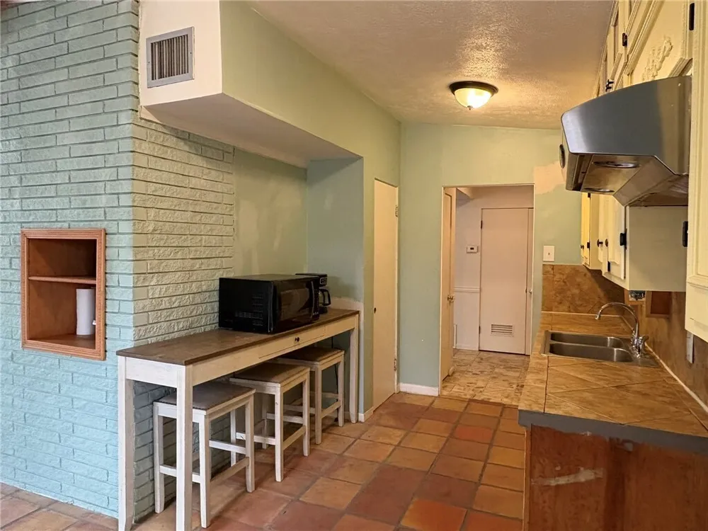 1314 Casa Verde Dr, Corpus Christi, TX 78411