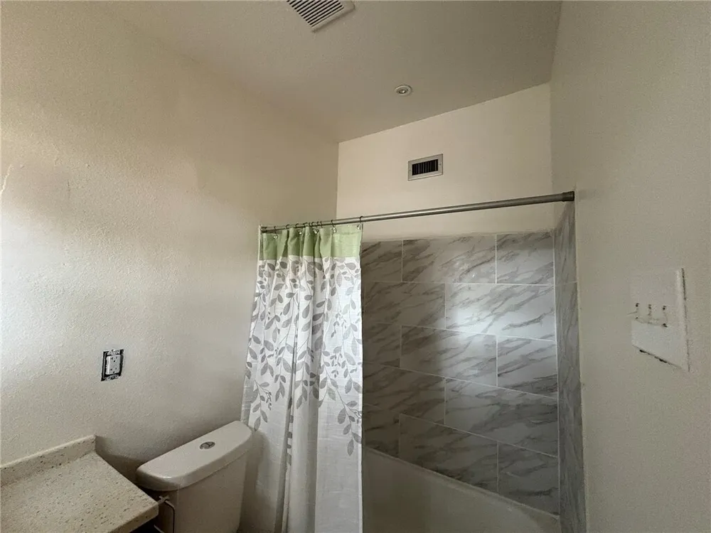 1314 Casa Verde Dr, Corpus Christi, TX 78411