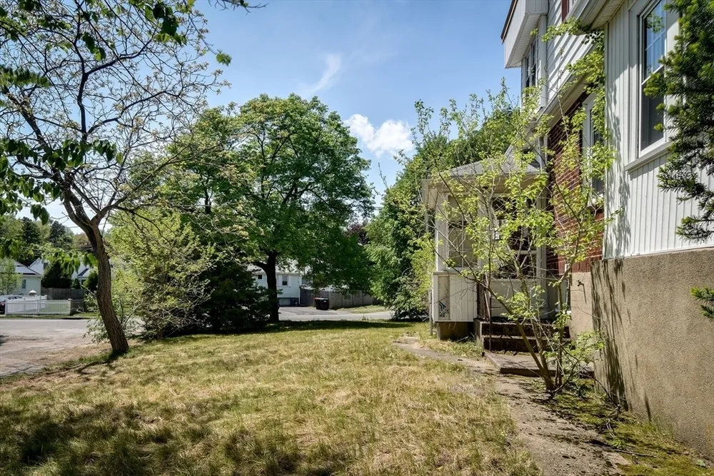 23 River Park St, Needham, MA 02494