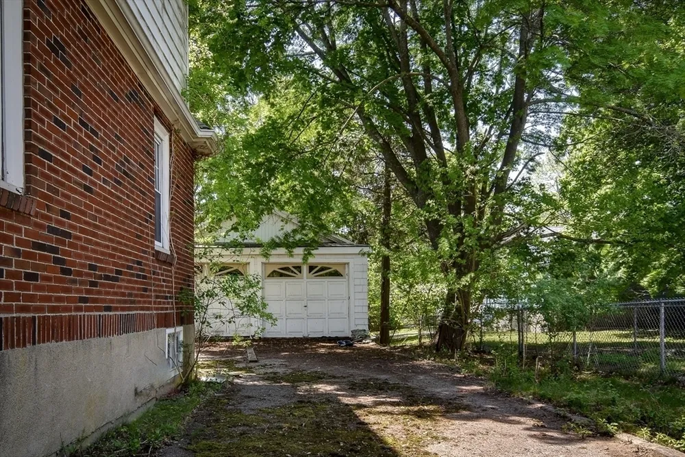 23 River Park St, Needham, MA 02494