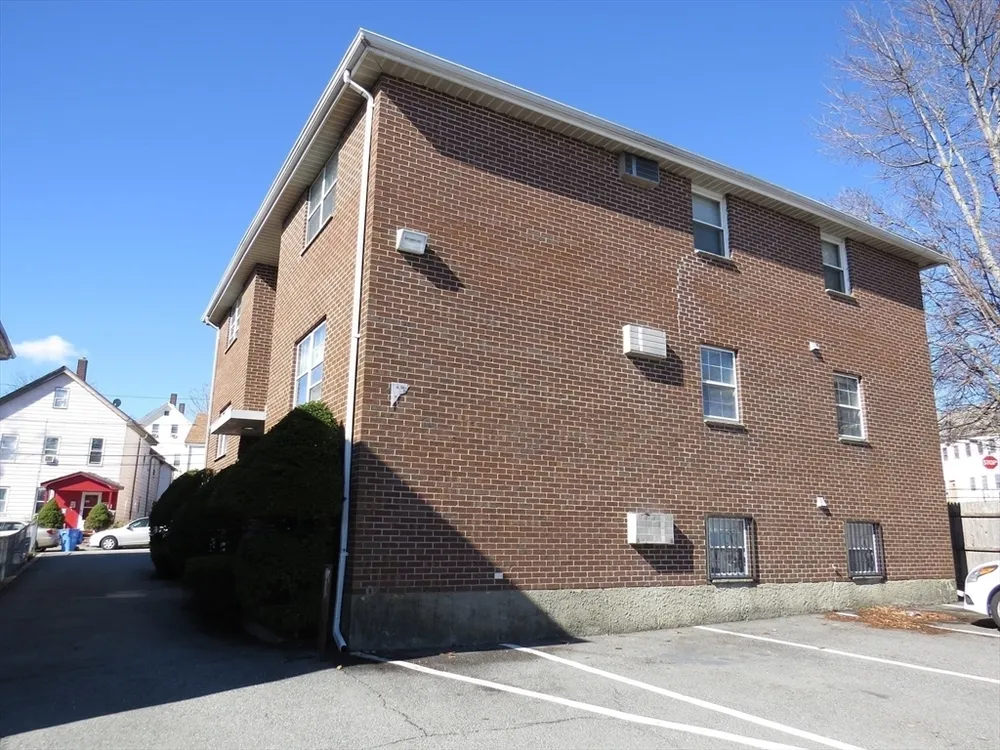 74 Harvard St, Waltham, MA 02453