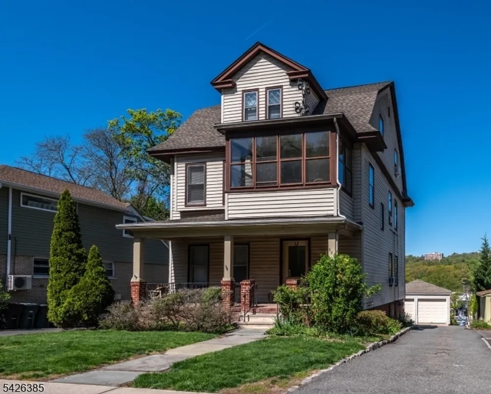 329 Academy St, South Orange, NJ 07079