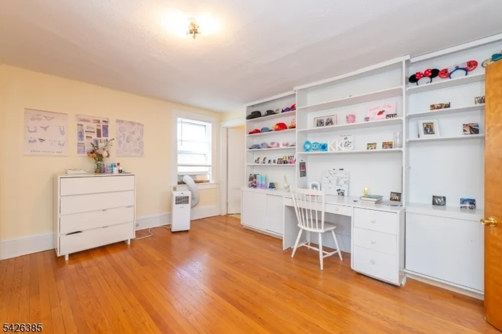 329 Academy St, South Orange, NJ 07079