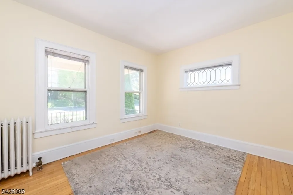 329 Academy St, South Orange, NJ 07079