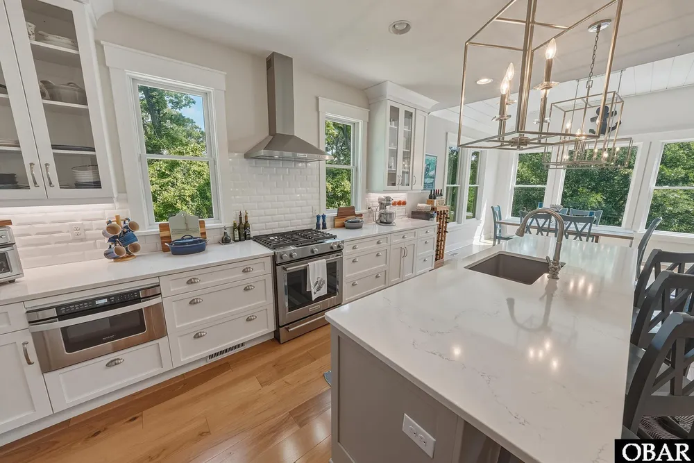 258 Dogwood Trail, Southern Shores, NC 27949