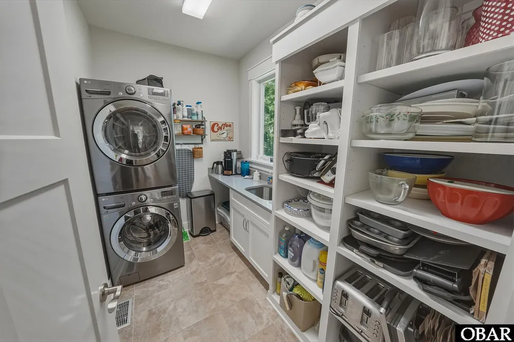 258 Dogwood Trail, Southern Shores, NC 27949