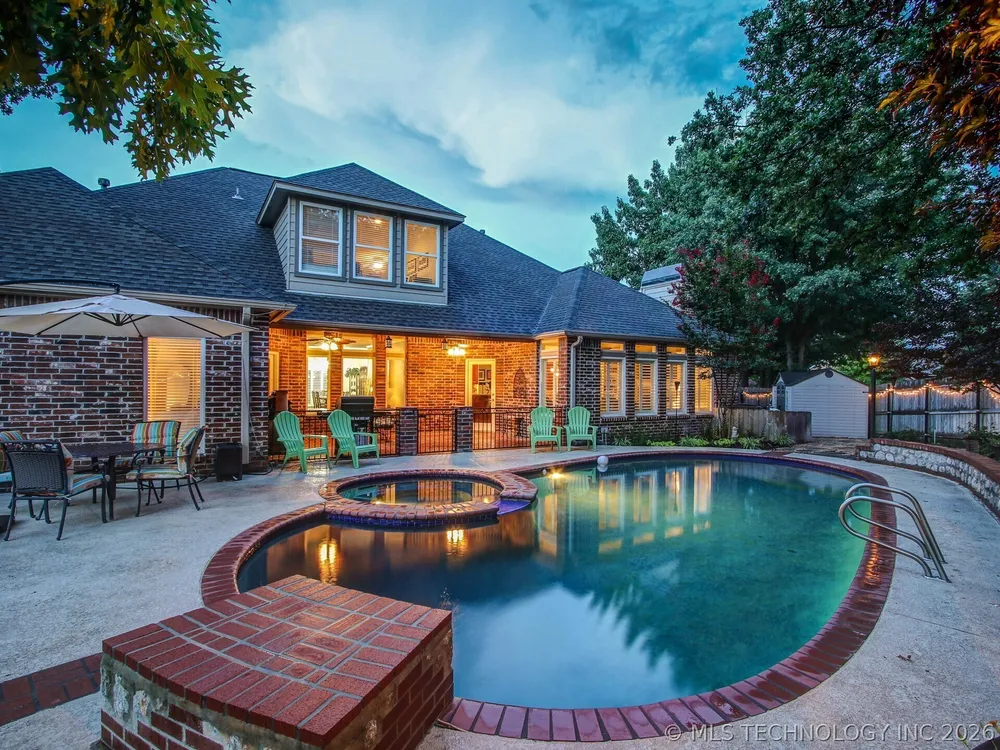 6624 E 114th St S, Bixby, OK 74008