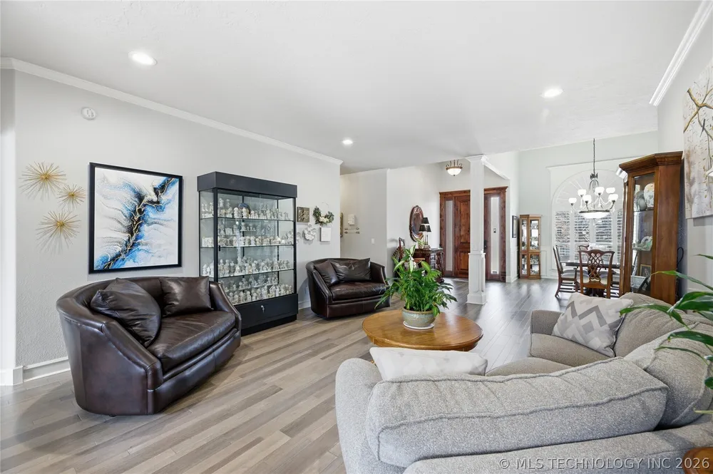 6624 E 114th St S, Bixby, OK 74008