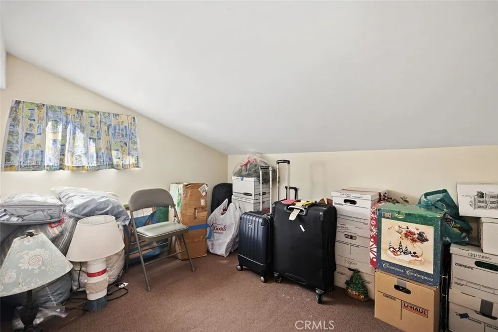 3581 Aquarius Dr, Huntington Beach, CA 92649