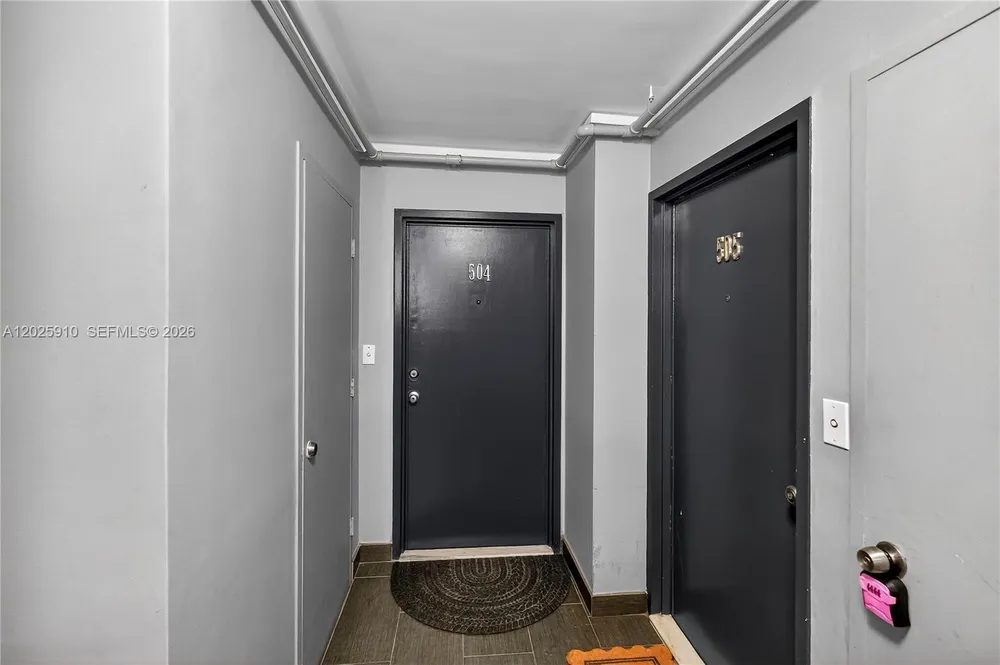 1255 Collins Ave, Miami Beach, FL 33139