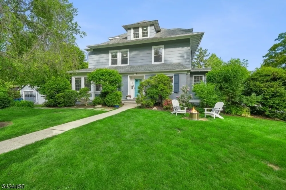 4 Kermit Rd, Maplewood, NJ 07040