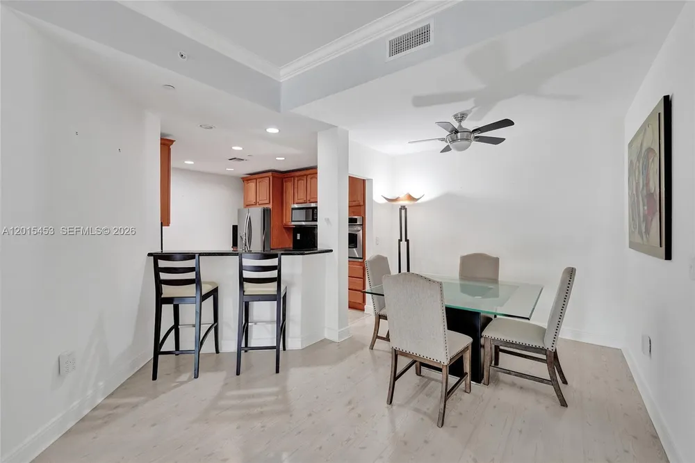 16135 Emerald Estates Dr, Weston, FL 33331