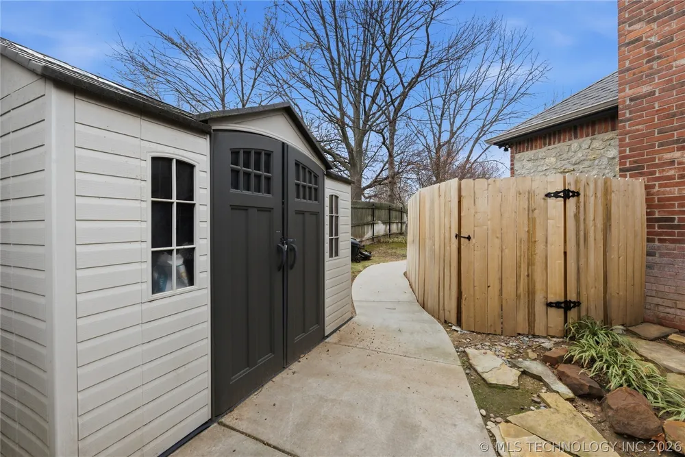 6624 E 114th St S, Bixby, OK 74008