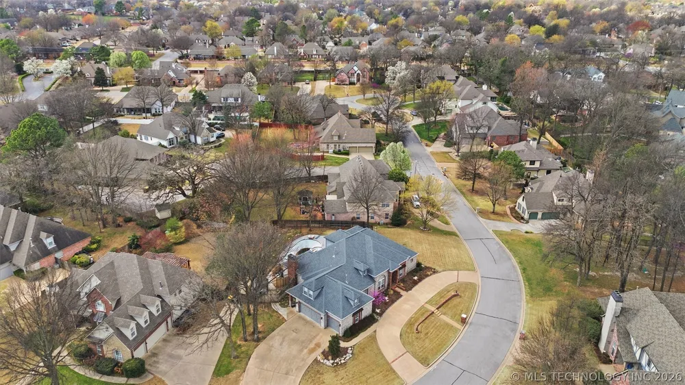 6624 E 114th St S, Bixby, OK 74008