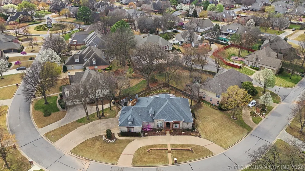 6624 E 114th St S, Bixby, OK 74008