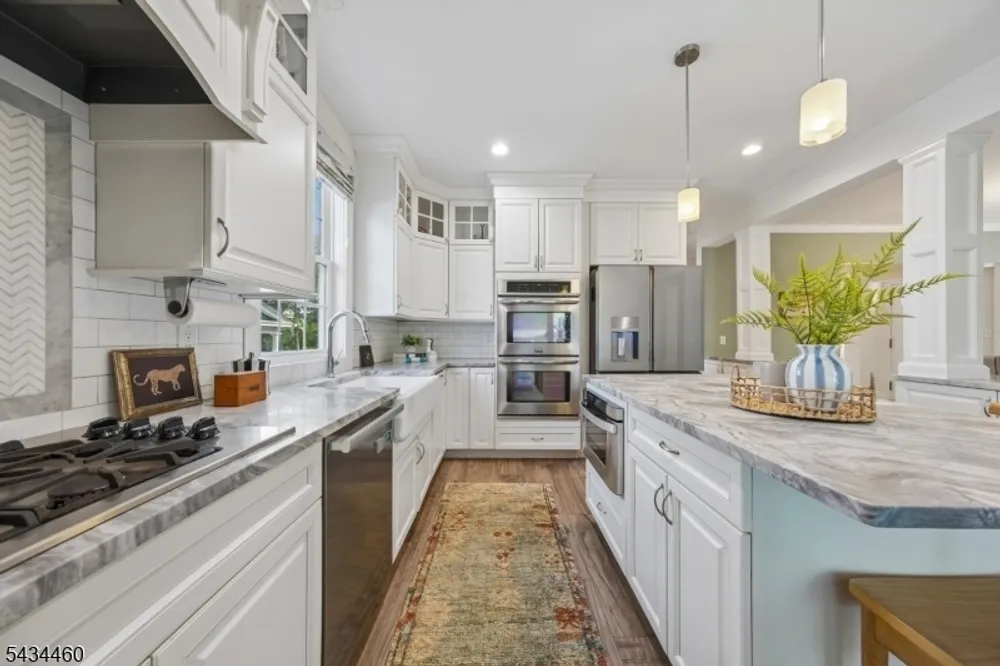 4 Kermit Rd, Maplewood, NJ 07040