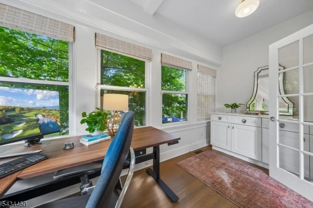 4 Kermit Rd, Maplewood, NJ 07040