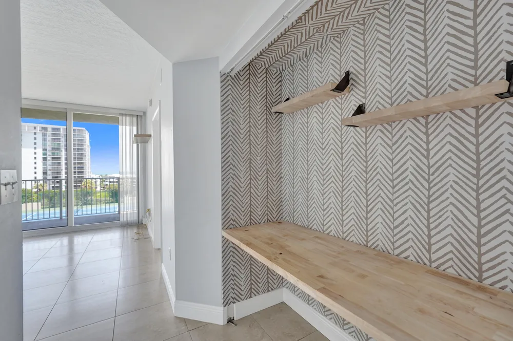 3020 NE 32nd Ave, Fort Lauderdale, FL 33308