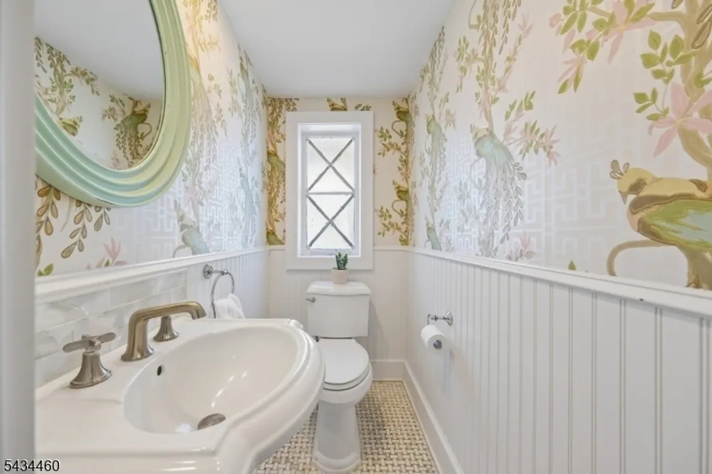 4 Kermit Rd, Maplewood, NJ 07040