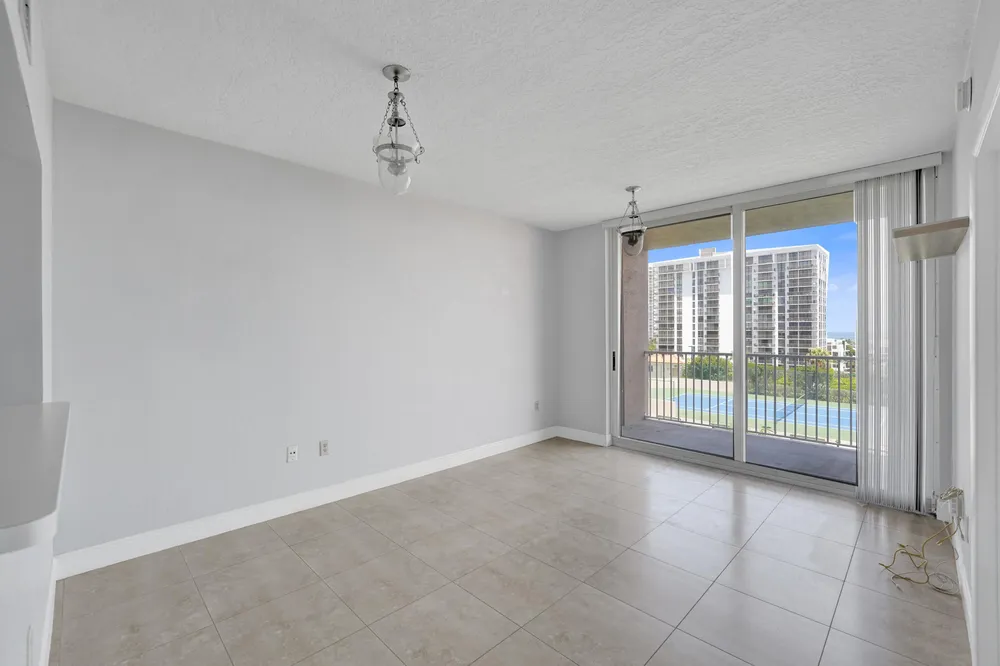 3020 NE 32nd Ave, Fort Lauderdale, FL 33308