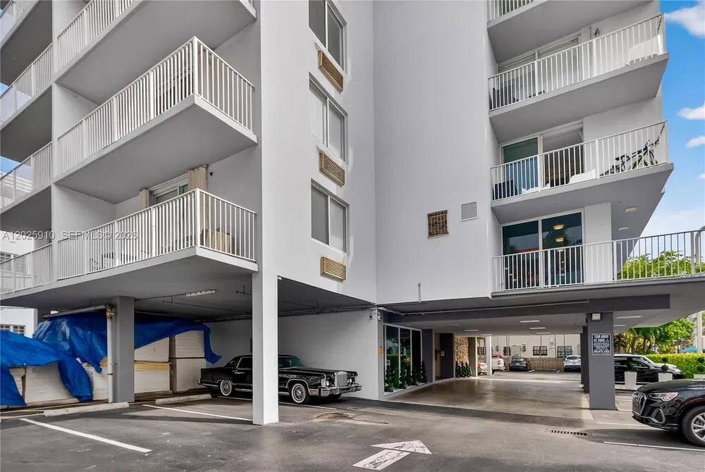 1255 Collins Ave, Miami Beach, FL 33139