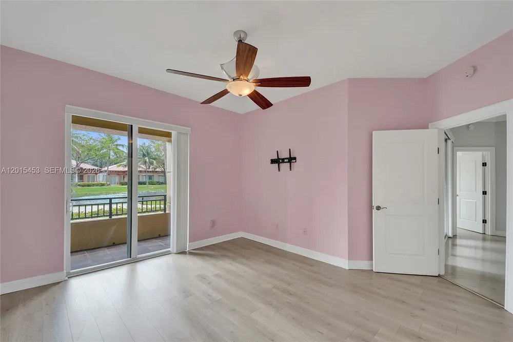 16135 Emerald Estates Dr, Weston, FL 33331