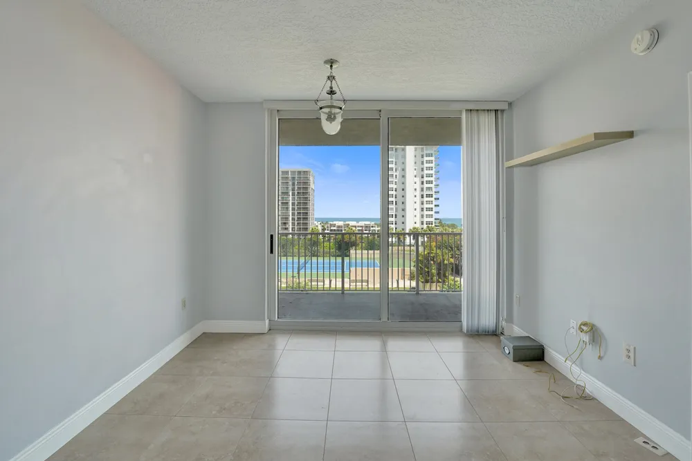 3020 NE 32nd Ave, Fort Lauderdale, FL 33308