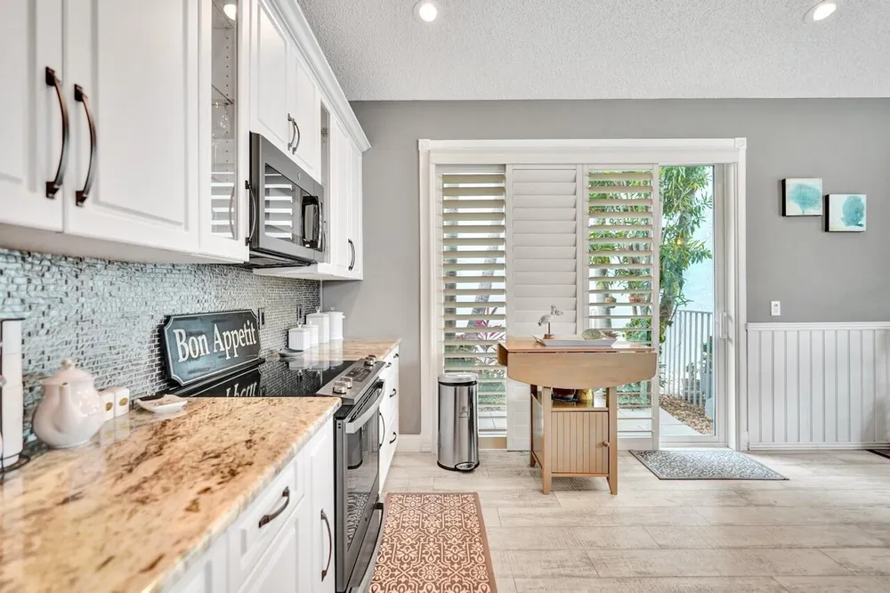 6672 Remington Pl, Lake Worth Beach, FL 33463