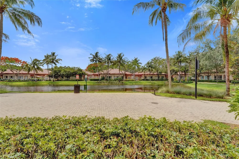 16135 Emerald Estates Dr, Weston, FL 33331