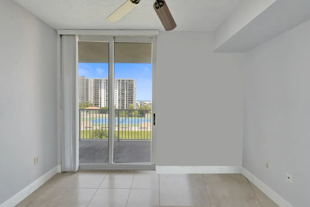 3020 NE 32nd Ave, Fort Lauderdale, FL 33308