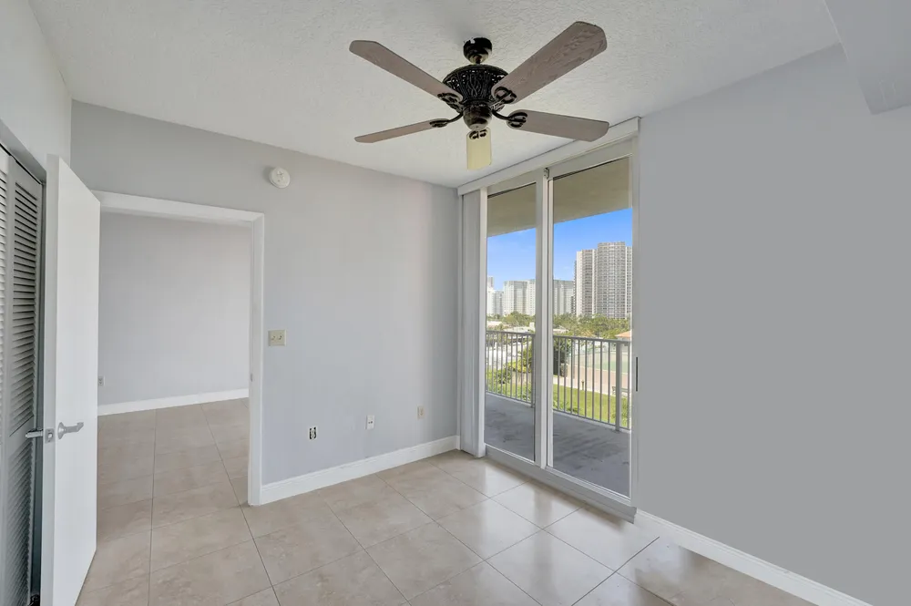 3020 NE 32nd Ave, Fort Lauderdale, FL 33308