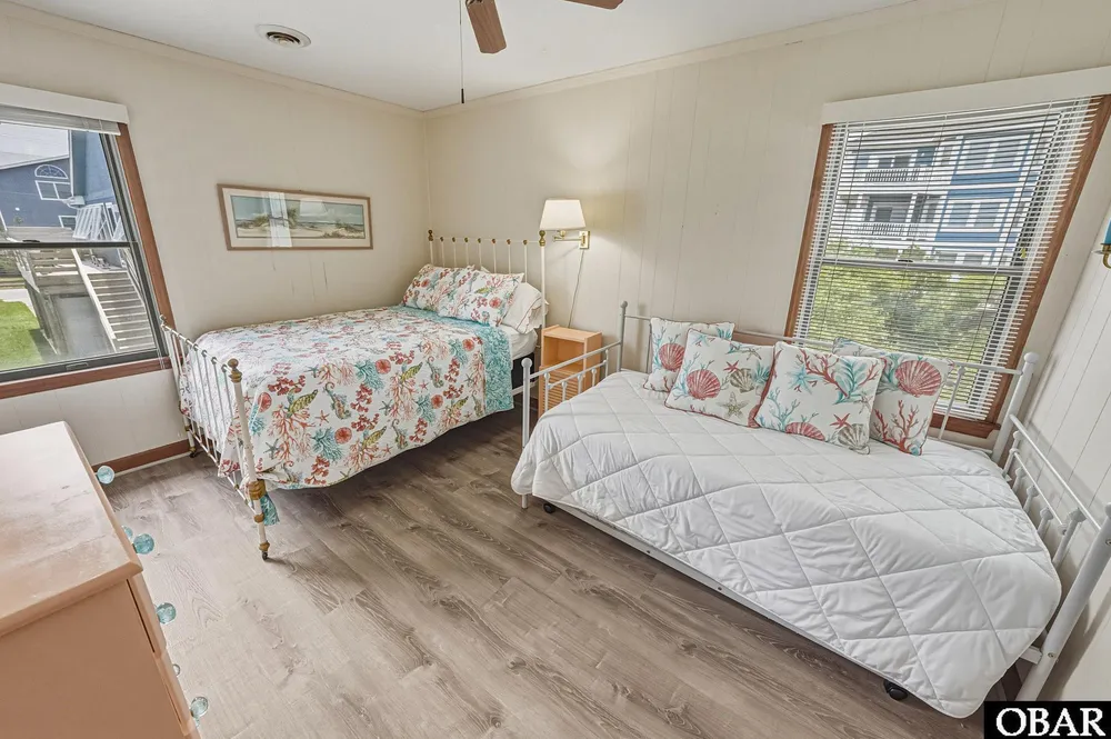 1704 Soble Dr, Kill Devil Hills, NC 27948